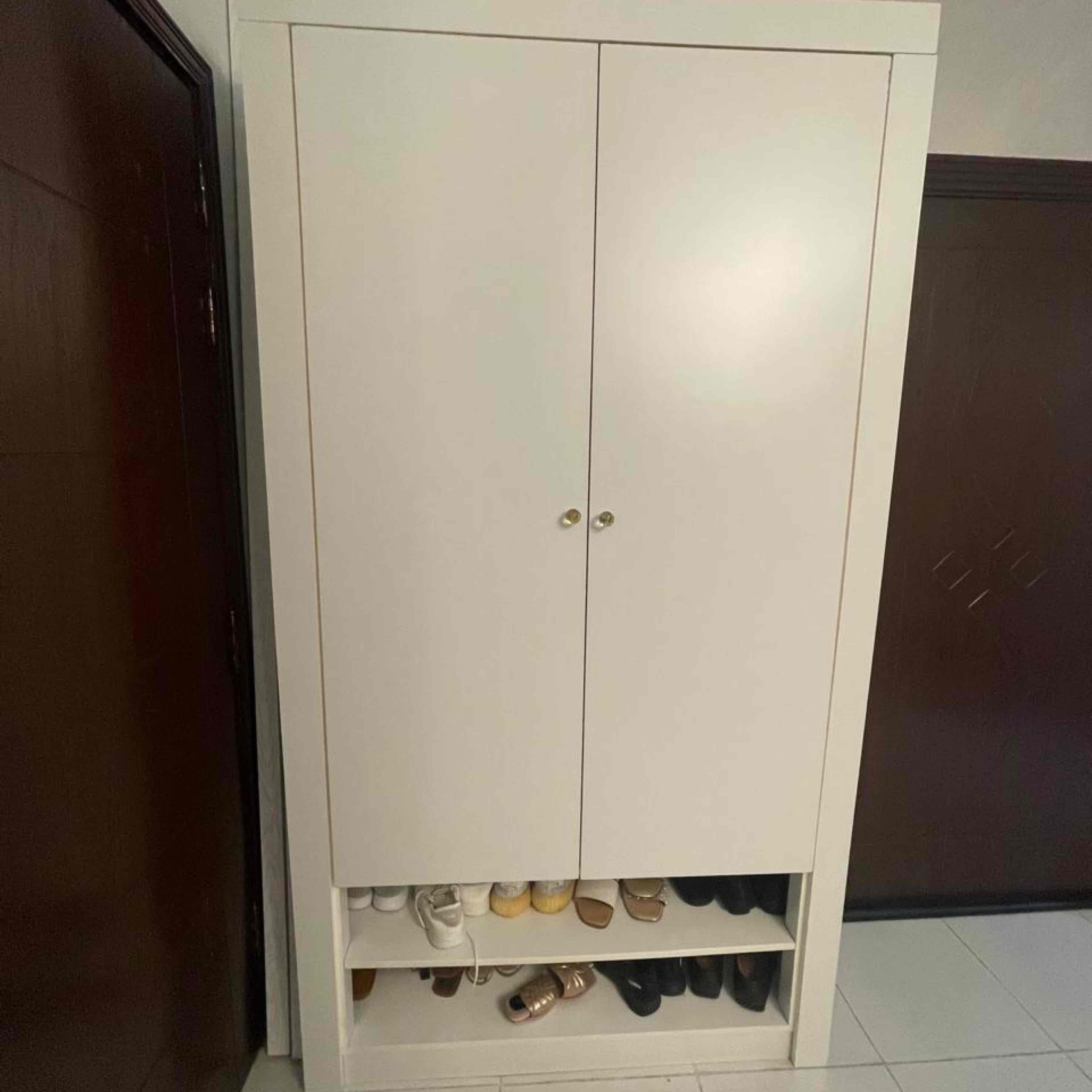 دولاب عبايات وجزامة — 2