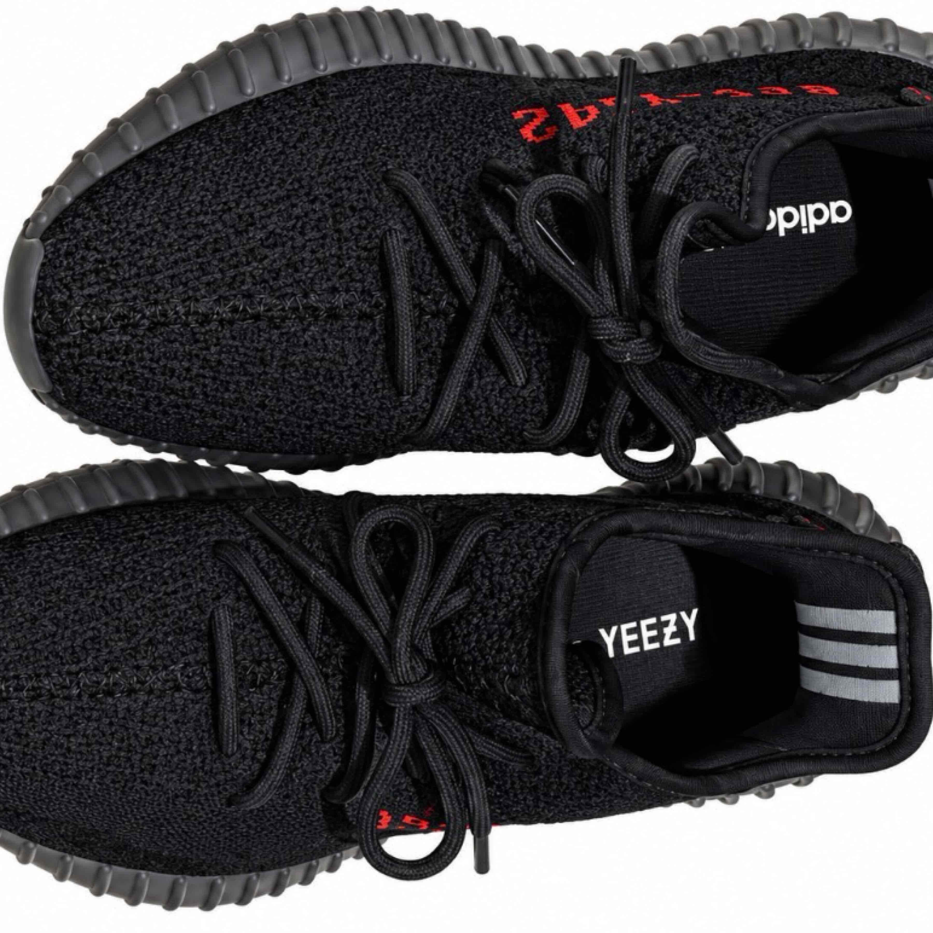 Adidas Yeezy Boost 350 V2 – Black / Red