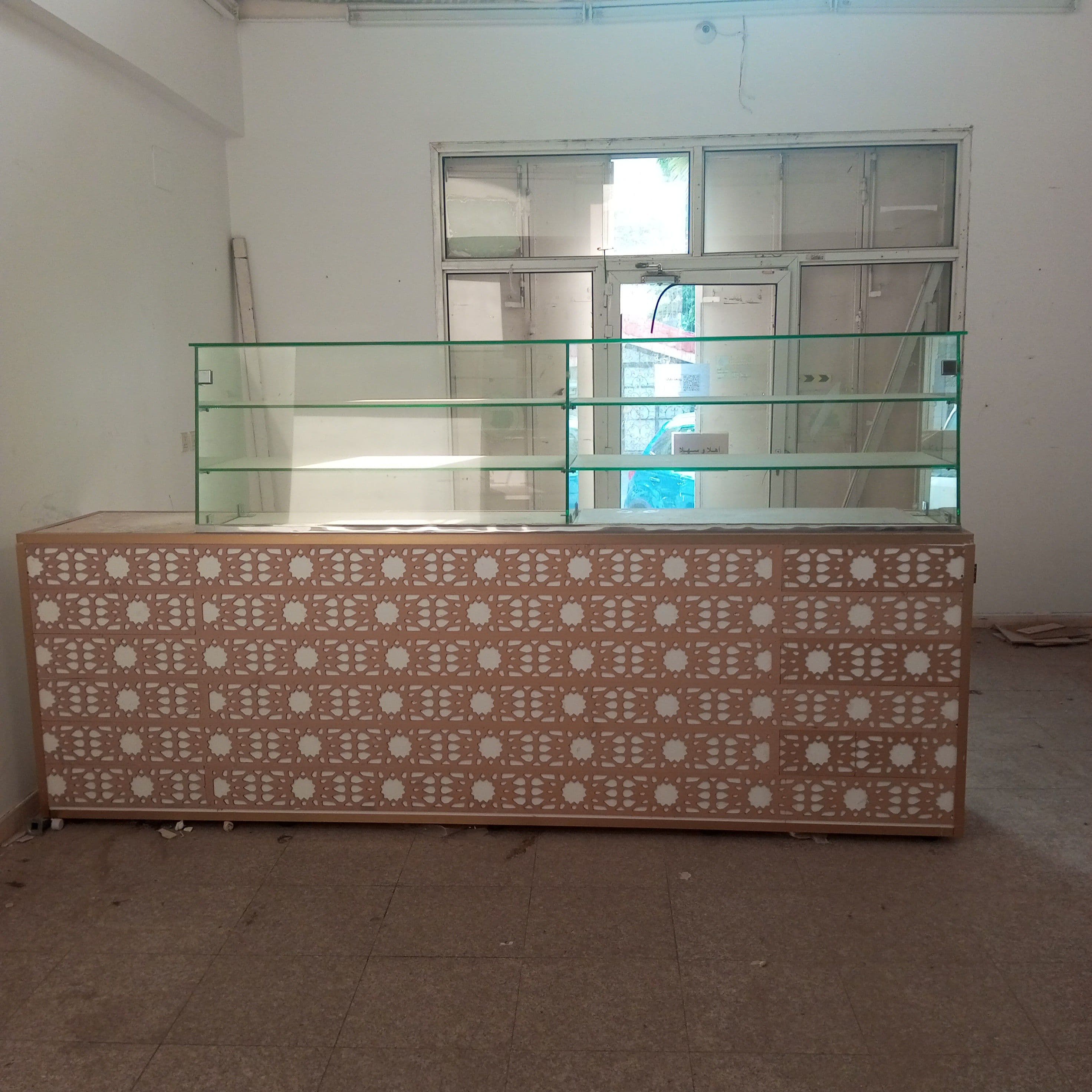 طاولة عرض حلويات — 2