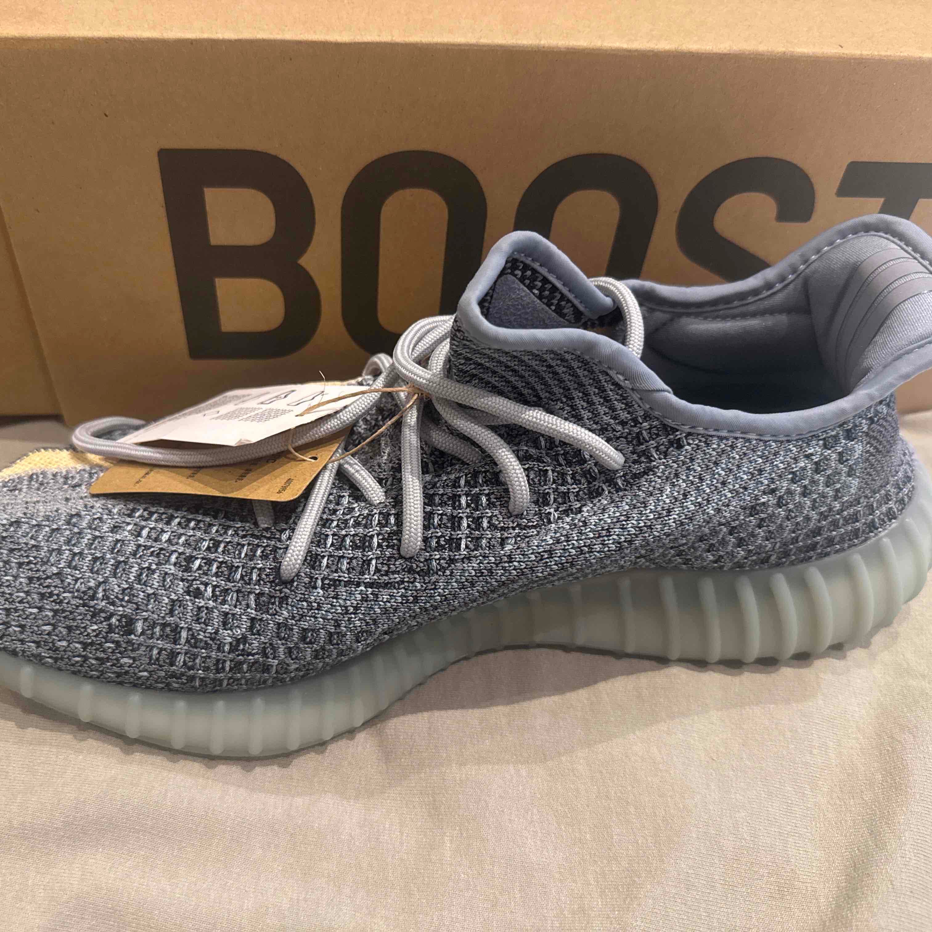 Yeezy Ash Blue 10Uk — 3