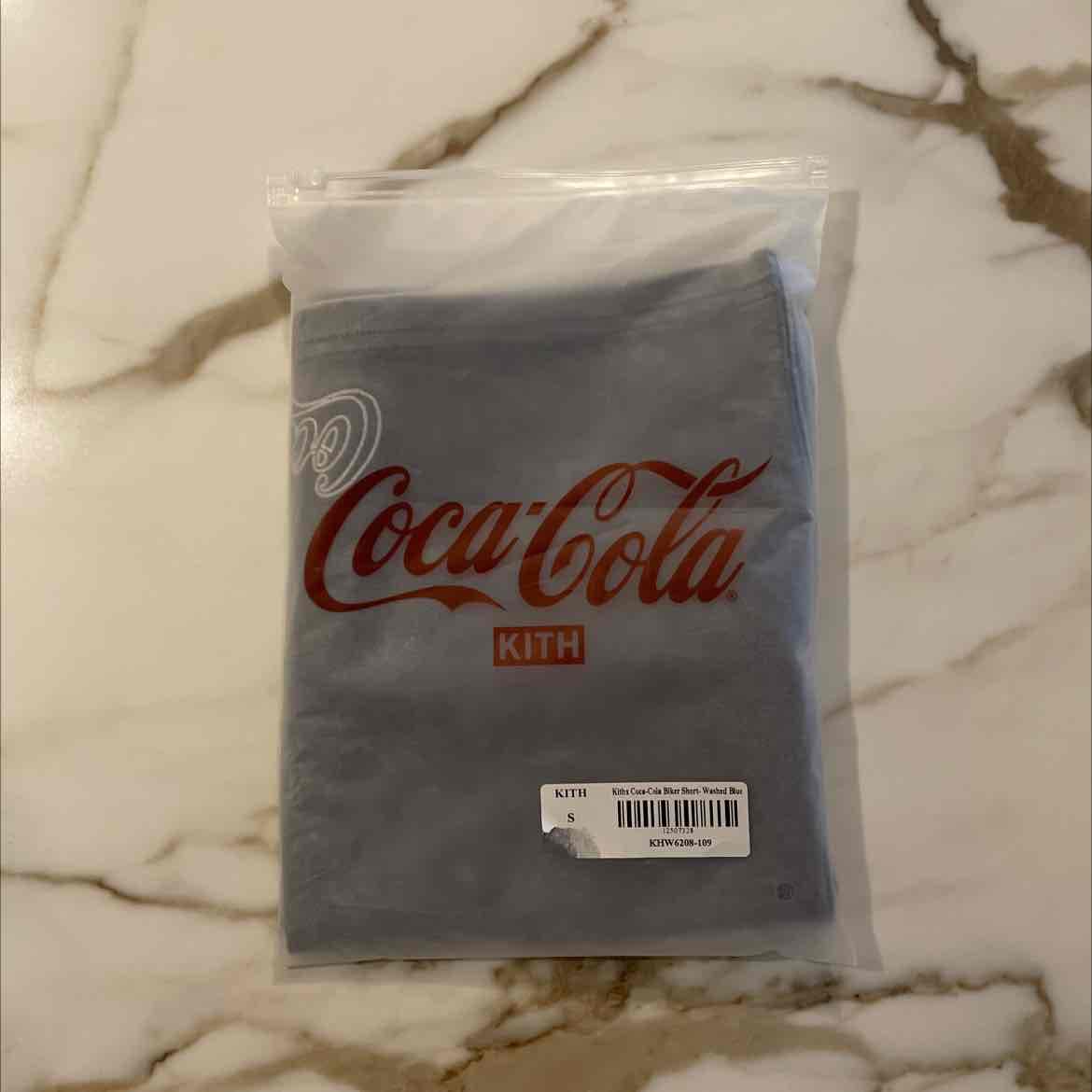Coca-Cola Kith Short Size S